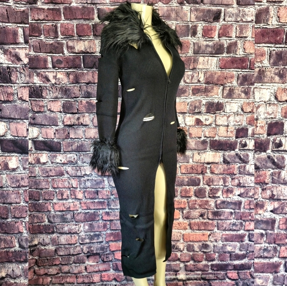 Sold - Picture 4 of 14